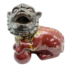 Vintage Ceramic Foo Dog Figurine In Red & Black Glaze Chinese Guardian Lion